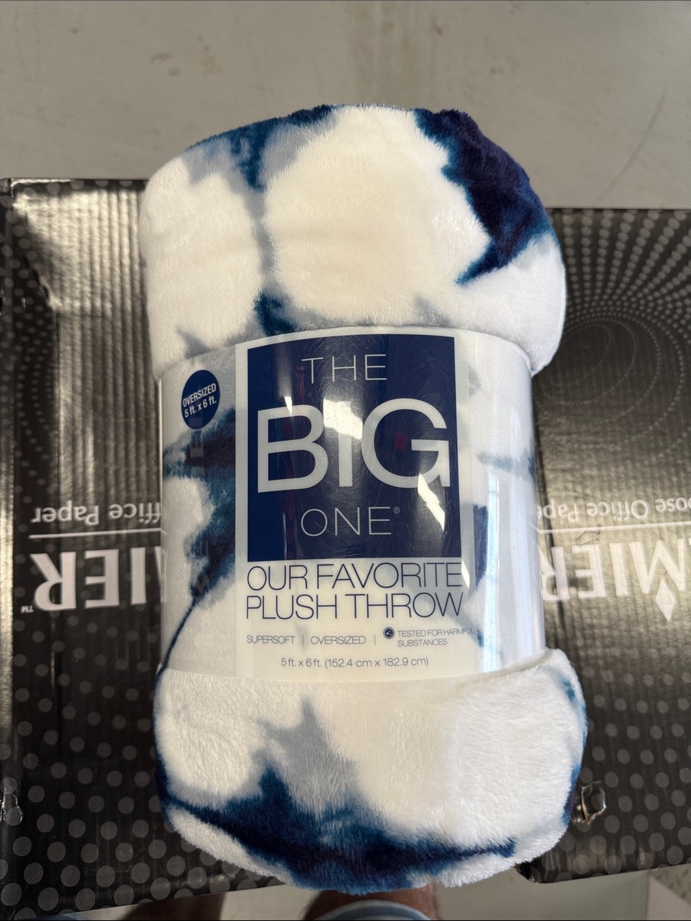 The Big One Plush Throw - White & Navy Tie-Dye
